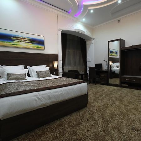 Lotte Palace Dusanbe Kültér fotó