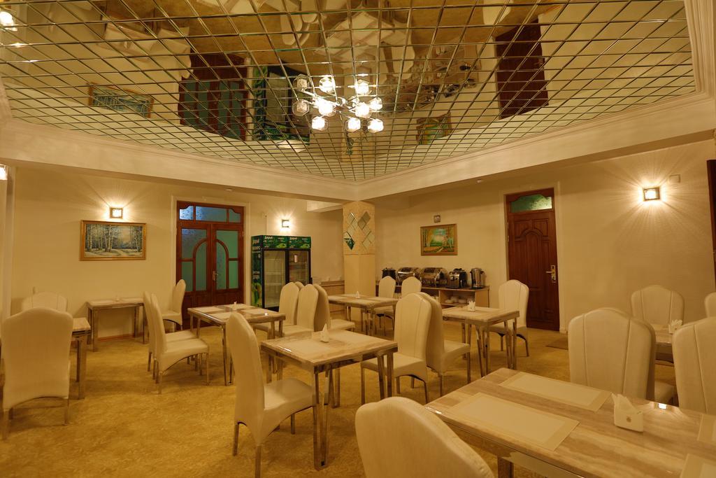 Lotte Palace Dusanbe Kültér fotó