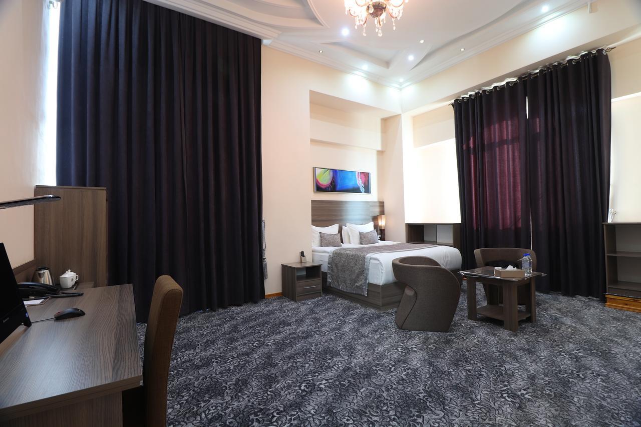 Lotte Palace Dusanbe Kültér fotó