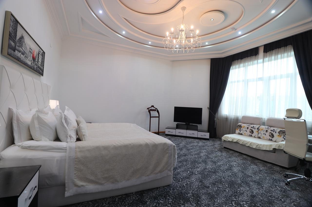 Lotte Palace Dusanbe Kültér fotó